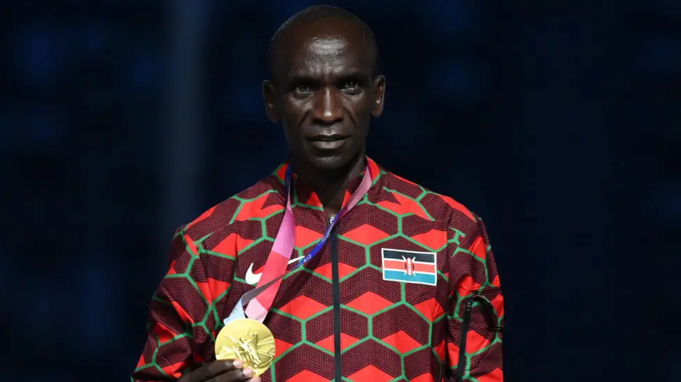 'I'm not retiring' - Kipchoge's marathon world tour